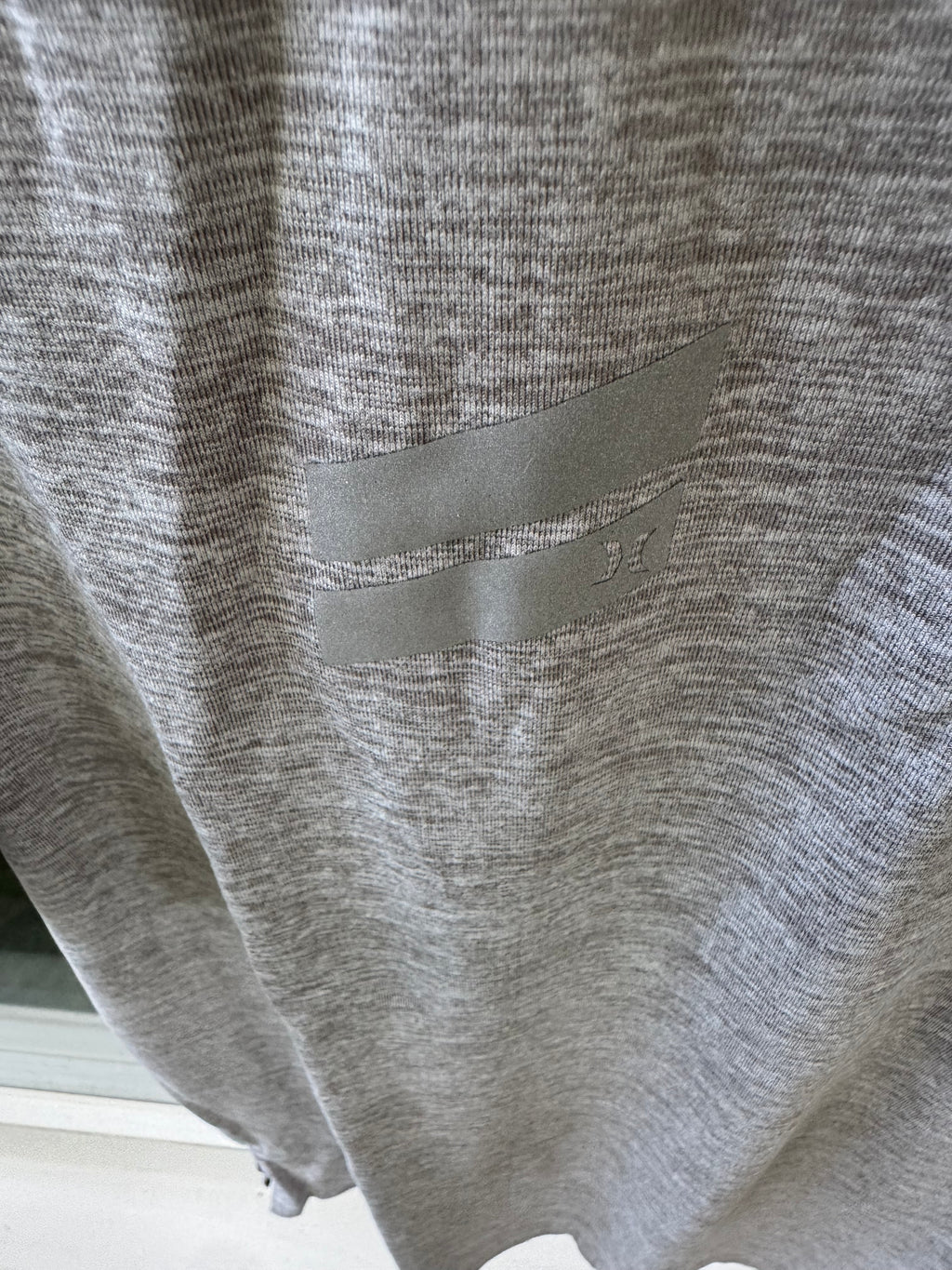 Hurley quick dry sports top..various sizes/colours