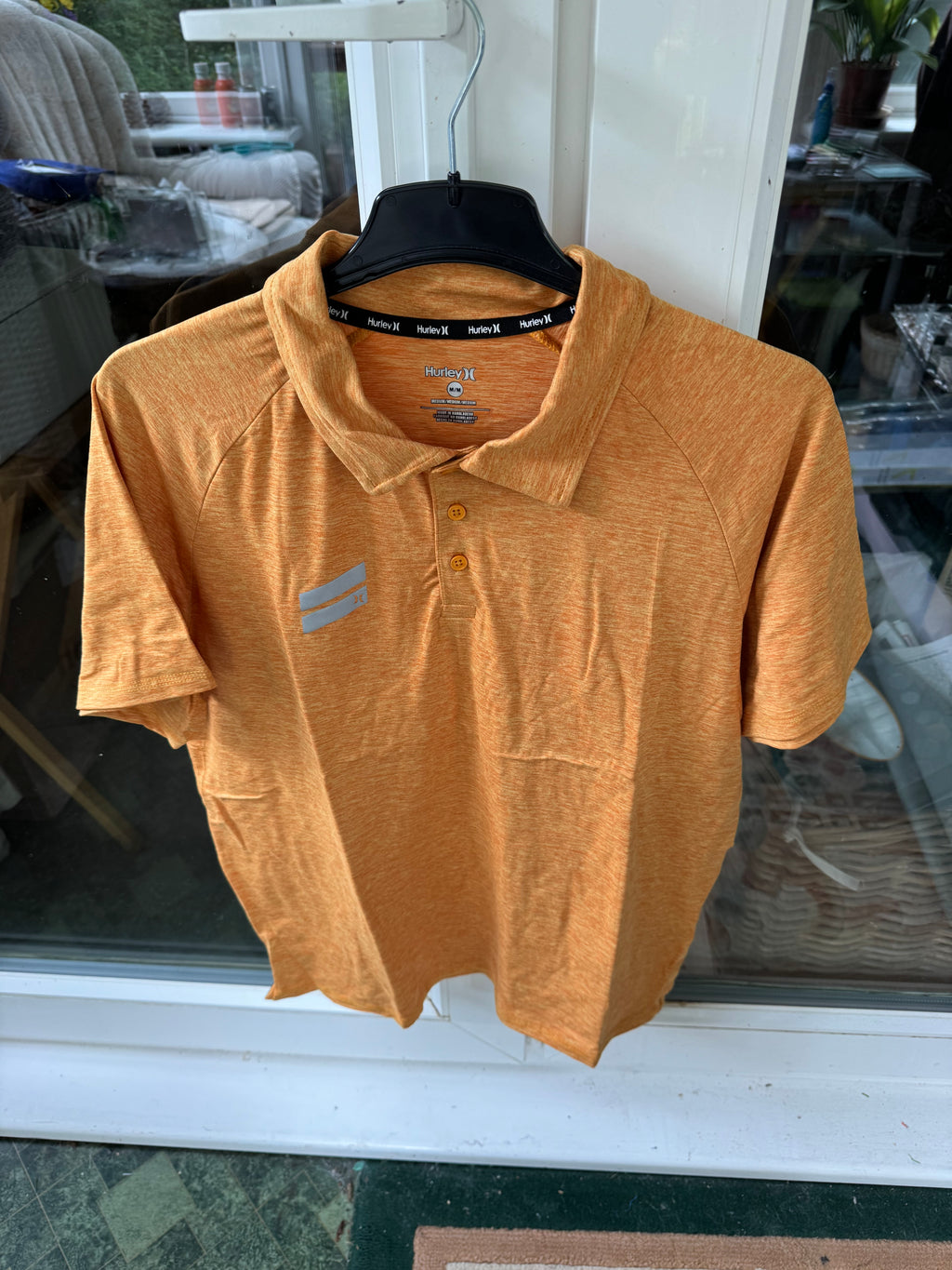 Hurley quick dry sports top..various sizes/colours