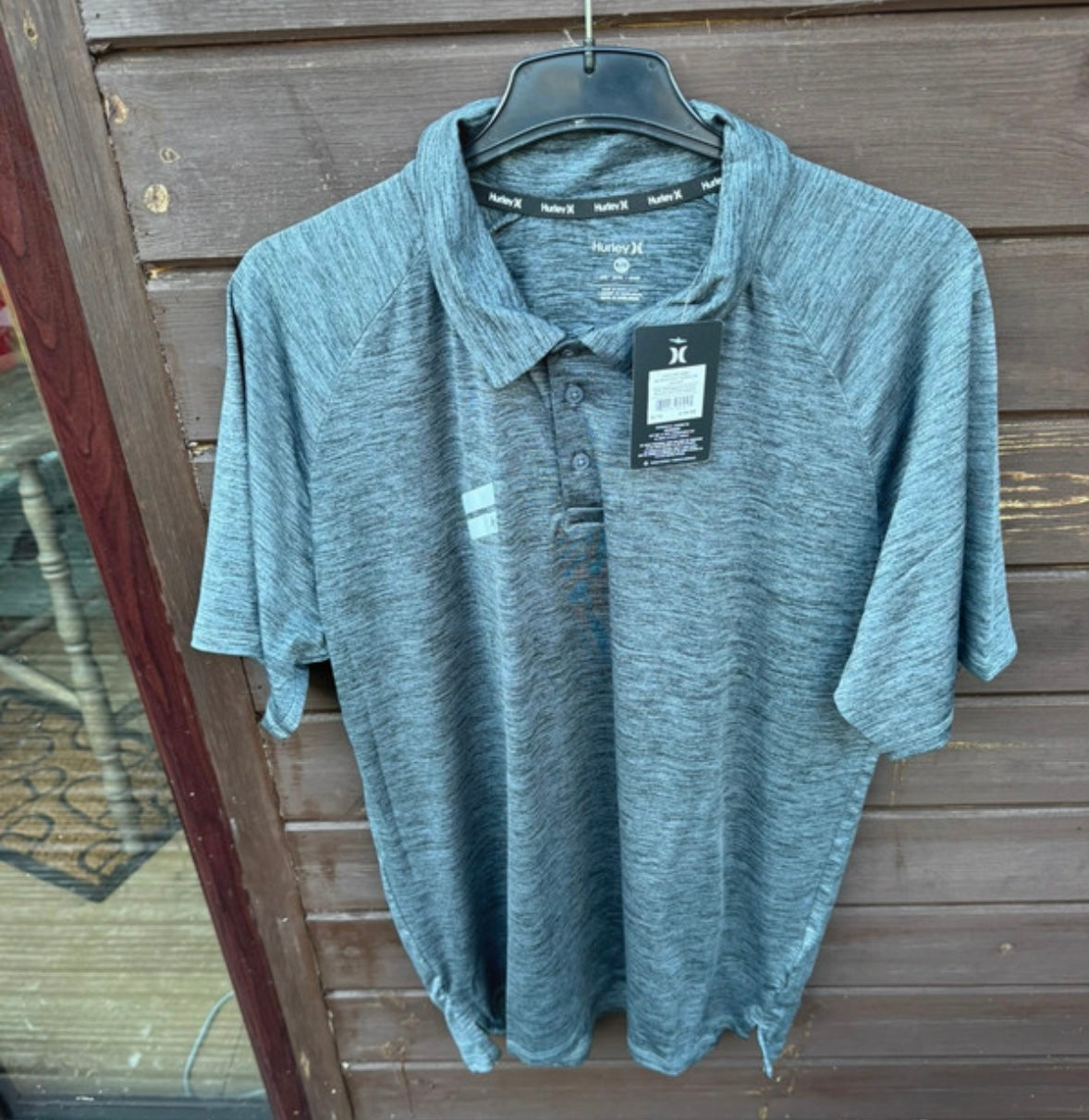 Hurley quick dry sports top..various sizes/colours